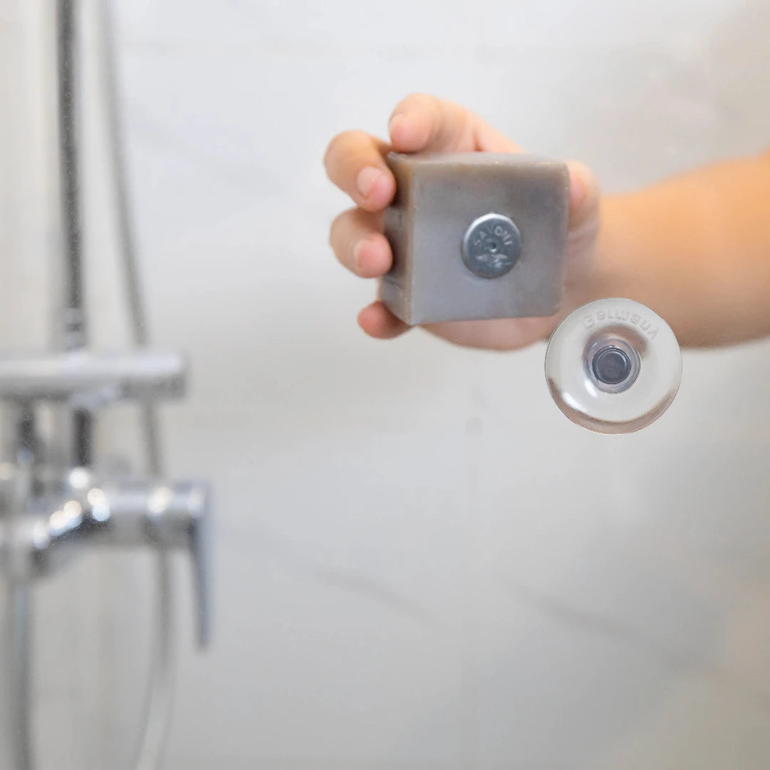 Seifenhalter an der Duschwand