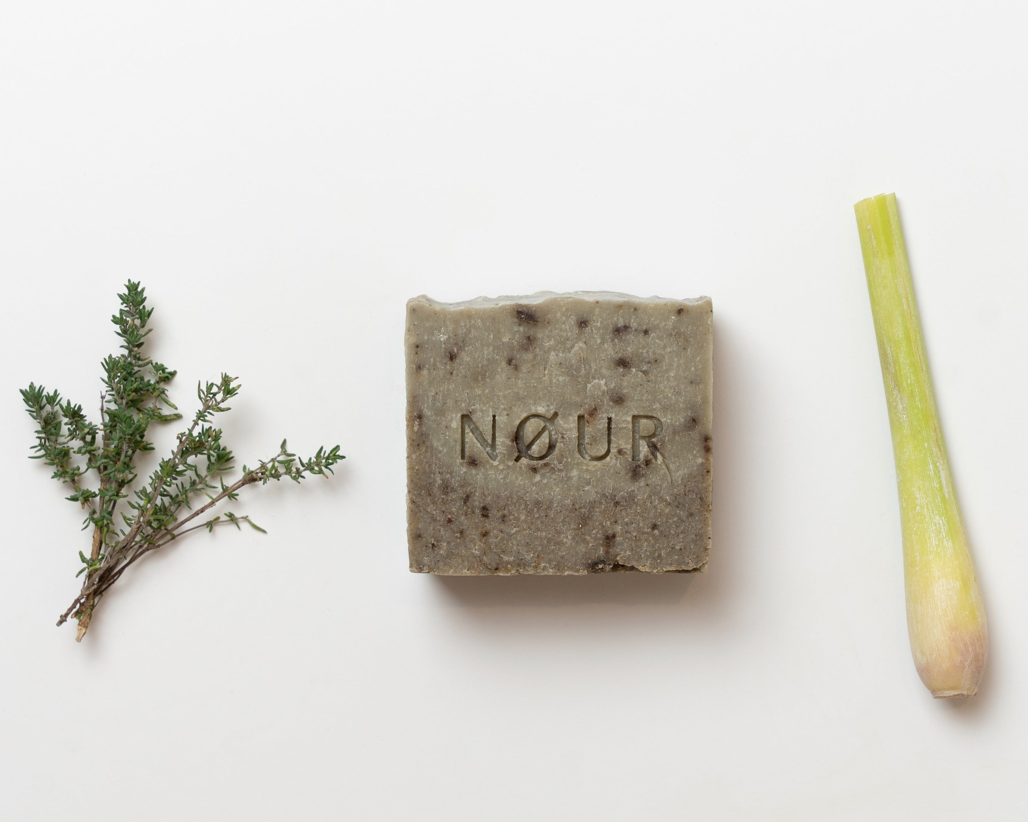 nour seife scrubby Peelingseife gaertnerseife fußpeeling herb wuerziger duft