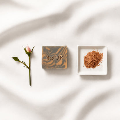 Belly-Seife mit rosa Tonerde und Rosenknospe